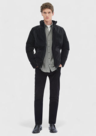 Siyah Regular Fit Dik Yaka Casual Dokuma Mont