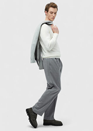 Ekru Bisiklet Yaka Düz Örgü Yün Karışımlı Triko Kazak