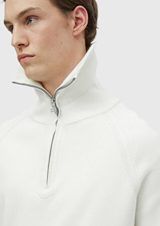 Ekru Yarım Balıkçı Yaka Düz Örgü Triko Kazak