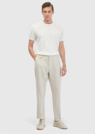 Beyaz Jakarlı Bisiklet Yaka %100 Pamuk T-Shirt