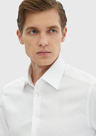 Beyaz Düz Regular Fit Dokuma Klasik %100 Pamuk Gömlek