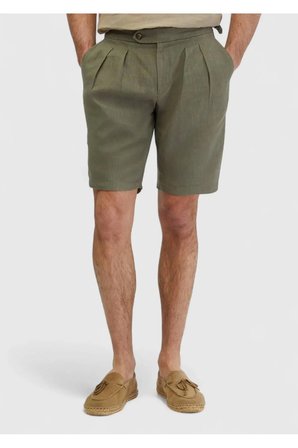 Haki Düz Dokuma Carrot Fit Casual %100 Keten Bermuda