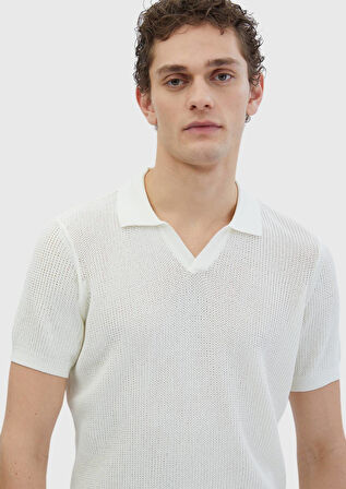 Beyaz Polo Yaka Jakarlı Triko