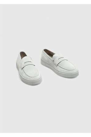 Açık Gri Süet Casual Loafer
