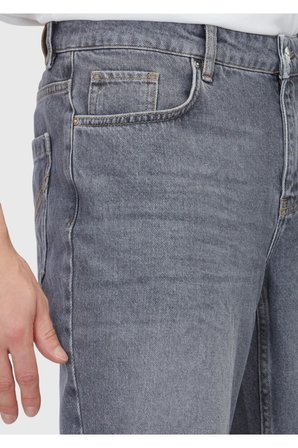 Gri Düz Regular Fit Denim %100 Pamuk Pantolon