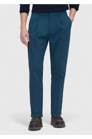 Petrol Düz Dokuma Regular Fit Casual Pamuk Karışımlı Pantolon