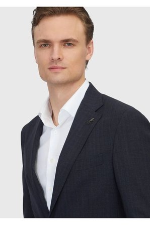 Koyu Lacivert Desenli Zeroweight Slim Fit %100 Yün Takım Elbise