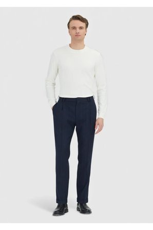 Lacivert Çizgili Dokuma Regular Fit Casual Yün Karışımlı Pantolon