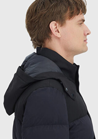 Siyah Regular Fit Kapüşonlu Klasik Dokuma Kaban