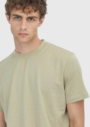 Açık Yeşil Jakarlı %100 Pamuk T-Shirt