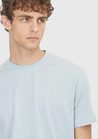 Açık Mavi Jakarlı %100 Pamuk T-Shirt