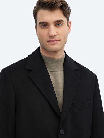 Siyah Regular Fit Kelebek Yaka Klasik Dokuma Palto