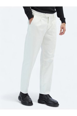 Ekru Dokuma Loose Fit Kadife Casual Pamuk Karışımlı Pantolon