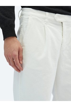 Ekru Dokuma Loose Fit Kadife Casual Pamuk Karışımlı Pantolon