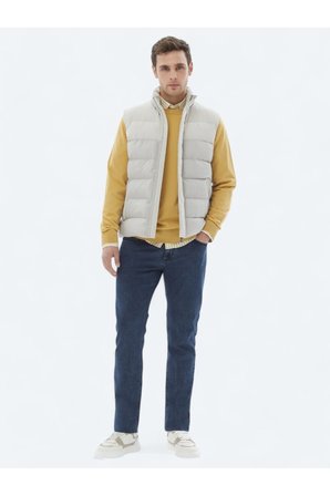 Bej Regular Fit Dik Yaka Casual Dokuma Spor Yelek