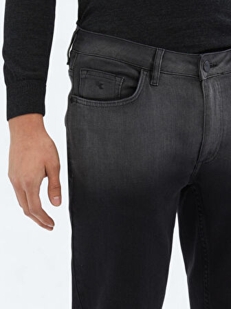 Siyah Slim Fit Çevre Dostu Denim Pamuk Karışımlı Pantolon