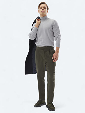 Haki Dokuma Carrot Fit Casual Pamuk Karışımlı Pantolon