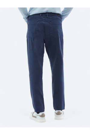 İndigo Dokuma Carrot Fit Casual Pamuk Karışımlı Pantolon