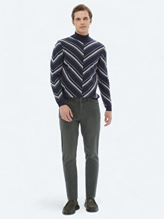 Lacivert Yarım Balıkçı Yaka Desenli Pamuk Karışımlı Triko Kazak