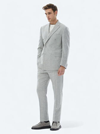 Açık Gri Çizgili Modern Fit Yün Karışımlı Takım Elbise