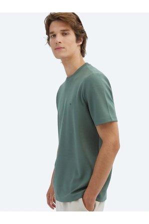 Açık Yeşil Düz Bisiklet Yaka T-Shirt
