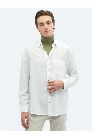 Beyaz Fitilli Oversize Fit Dokuma Casual Gömlek