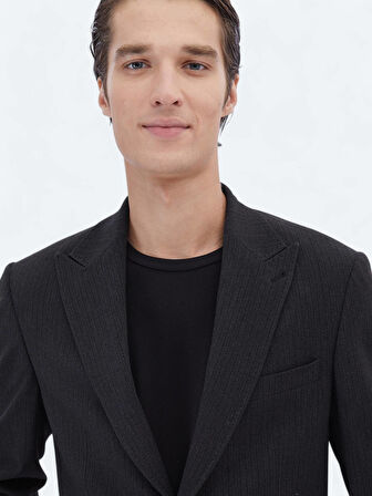 Siyah Çizgili Modern Fit Ceket