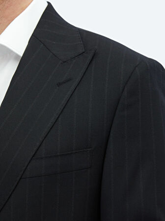 Siyah Çizgili Modern Fit Yün Karışımlı Takım Elbise