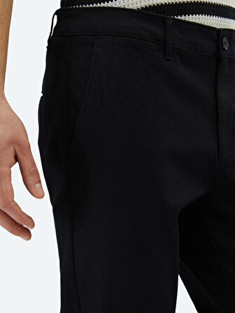 Siyah Düz Dokuma Regular Fit Casual Pamuk Karışımlı Pantolon
