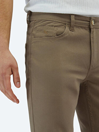 Fındık Düz Dokuma Slim Fit Casual Pamuk Karışımlı Pantolon