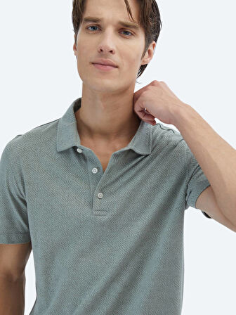Haki Desenli Polo Yaka Pamuk Karışımlı T-Shirt
