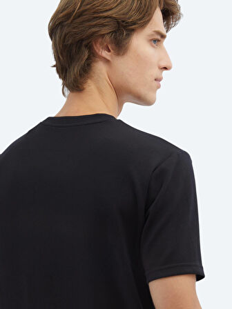 Siyah Düz Bisiklet Yaka T-Shirt