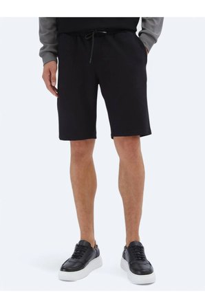 Siyah Düz Örme Jogging Fit Spor Bermuda