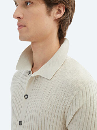 Açık Bej Desenli Triko