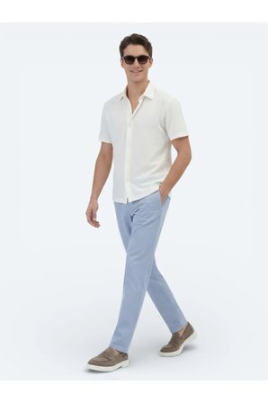 Ekru Desenli Regular Fit Casual Gömlek