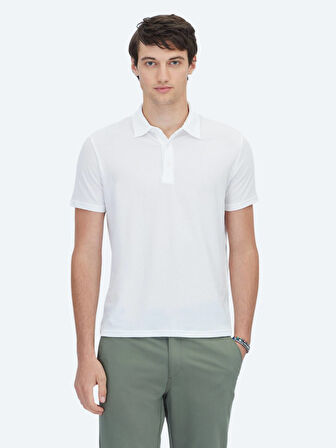 Beyaz Desenli Polo Yaka T-Shirt