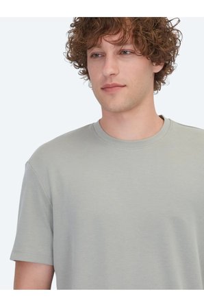 Haki Düz Bisiklet Yaka T-Shirt
