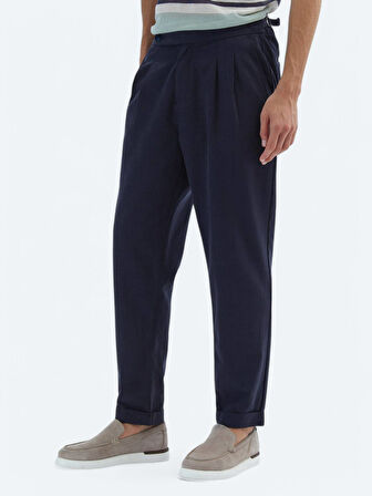 Lacivert Dokuma Carrot Fit Casual Pamuk Karışımlı Pantolon