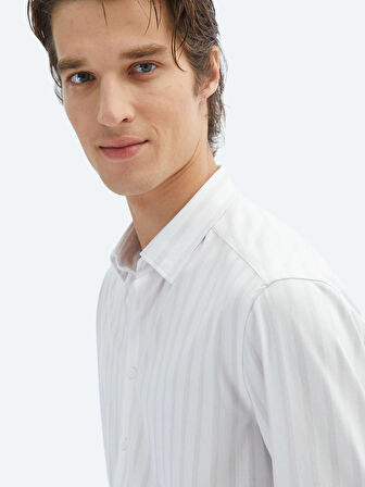 Açık Bej Çizgili Regular Fit Casual Pamuk Karışımlı Gömlek