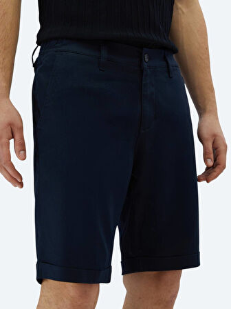 Lacivert Düz Dokuma Slim Fit Casual Pamuk Karışımlı Bermuda