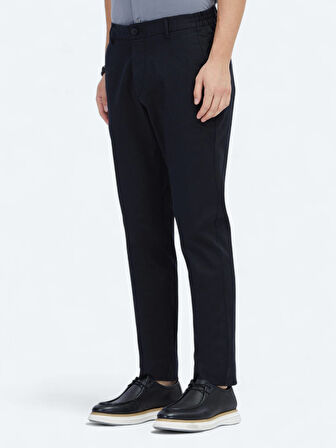 Siyah Dokuma Jogging Fit Casual Pamuk Karışımlı Pantolon