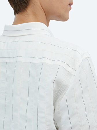 Beyaz Çizgili Regular Fit Dokuma Klasik Gömlek