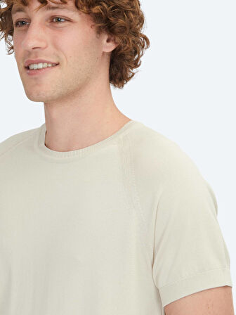 Ekru Bisiklet Yaka Jakarlı Triko