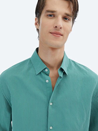 Nil Yeşili Oversize Fit Dokuma Casual Gömlek