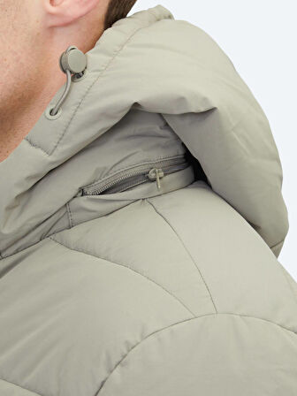 Haki Regular Fit Kapüşonlu Casual Dokuma Mont