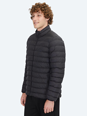 Siyah Regular Fit Dik Yaka Casual Dokuma Mont