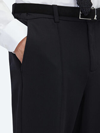 Siyah Dokuma Jogging Fit Casual Pamuk Karışımlı Pantolon