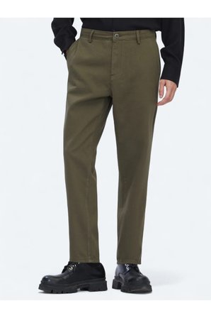 Haki Dokuma Relaxed Fit Casual Pamuk Karışımlı Pantolon