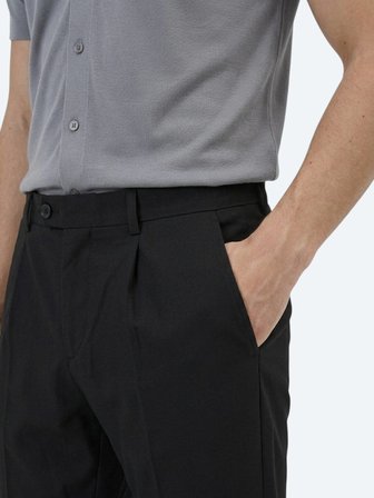 Siyah Dokuma Jogging Fit Casual Pamuk Karışımlı Pantolon