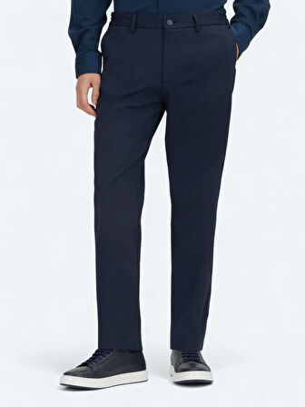 Lacivert Dokuma Jogging Fit Casual Pamuk Karışımlı Pantolon